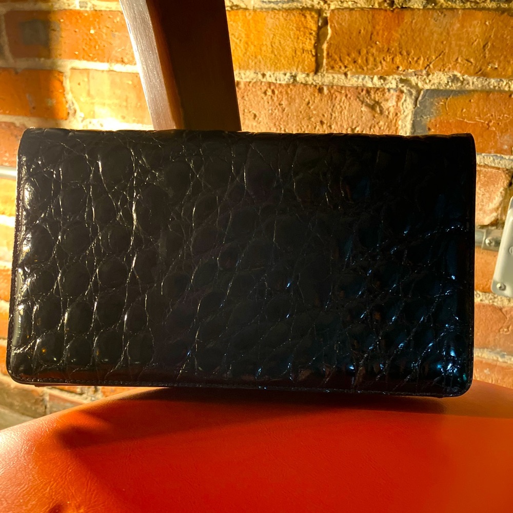 DeVechhi Genuine caiman leather clutch/purse